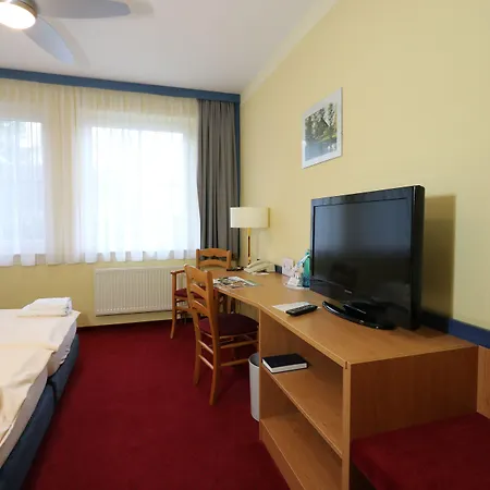 Hotel Radduscher Hafen 3*