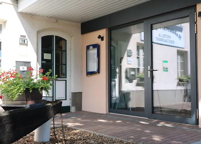 Radduscher Hafen Hotel 3*