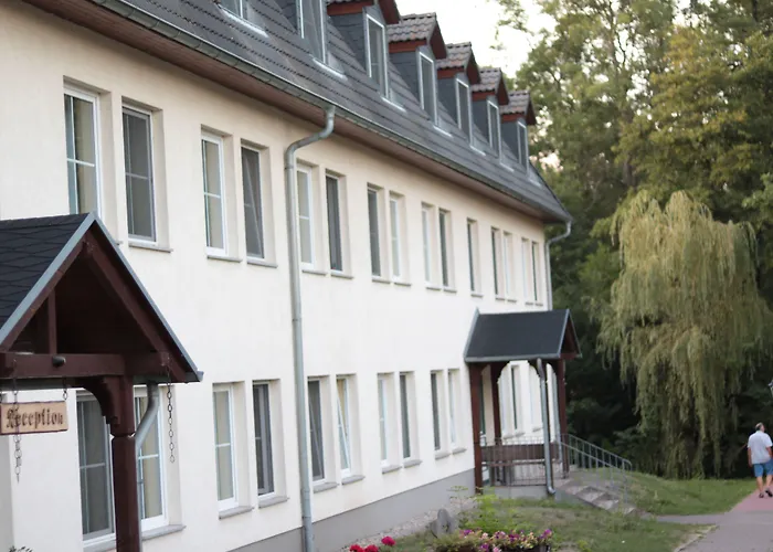 Radduscher Hafen Hotel 3*